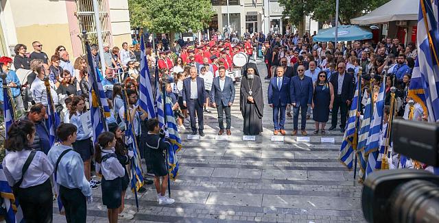 μαθητική κατάθεση στεφάνων