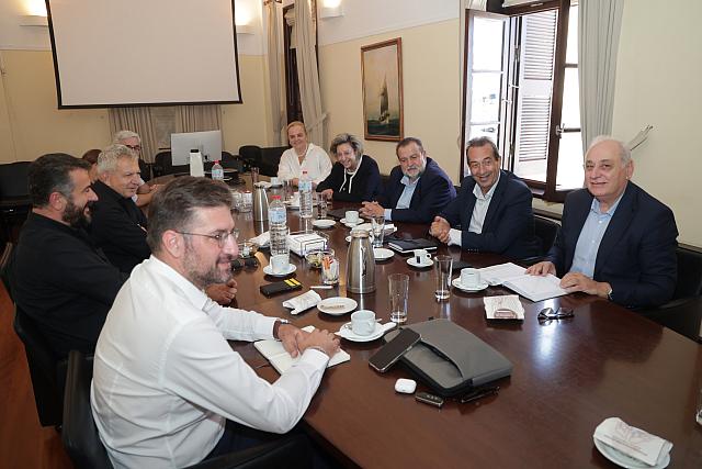 Συνάντηση Δημάρχων της Περιφερειακής Ενότητας Ηρακλείου με τη Γενική Γραμματέα της Αποκεντρωμένης Διοίκησης Κρήτης