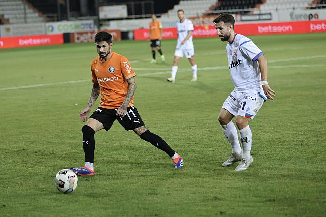ofi-volos-fasi