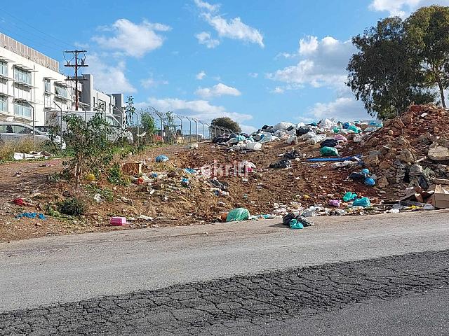 χωματερή αστυνομικό μέγαρο