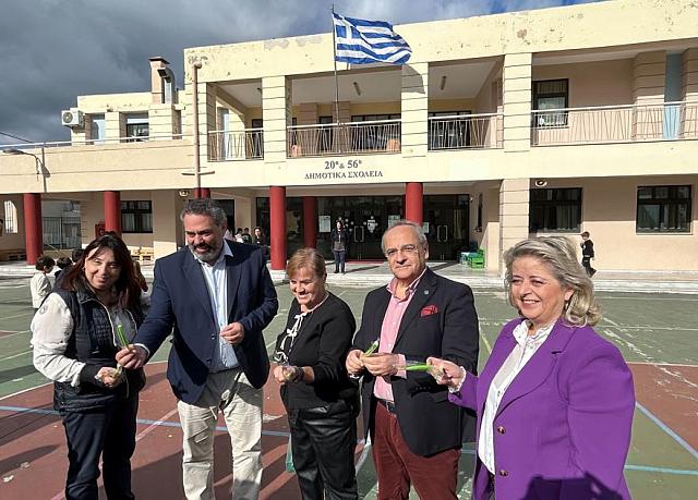 οδοντοβουρτσες στα σχολεια
