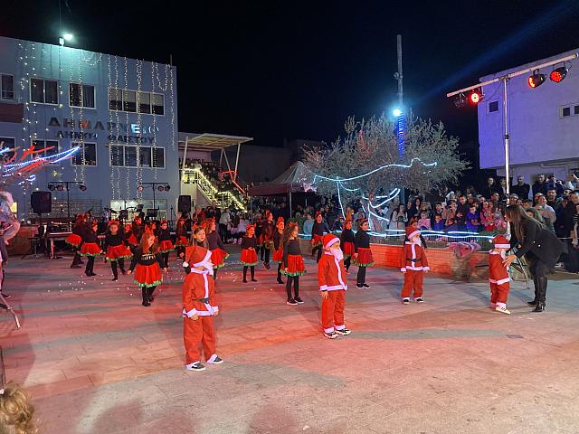 Φωταγώγηση του Χριστουγεννιάτικου Δέντρου