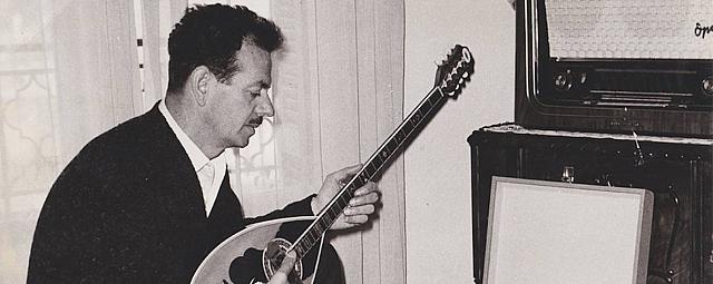 Βασίλης Τσιτσάνης