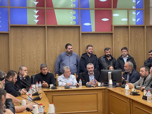 συσκεψη αγροτες