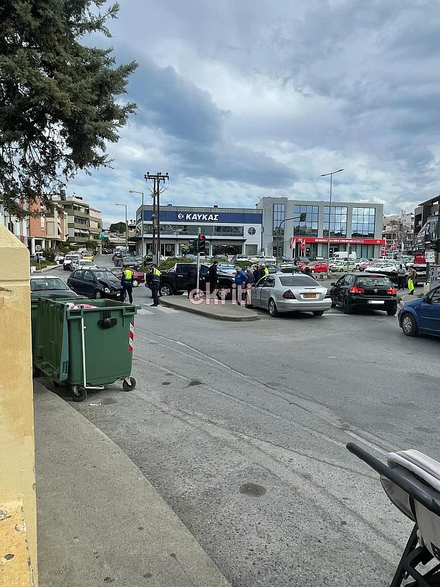 τροχαίο κατσαμπάς