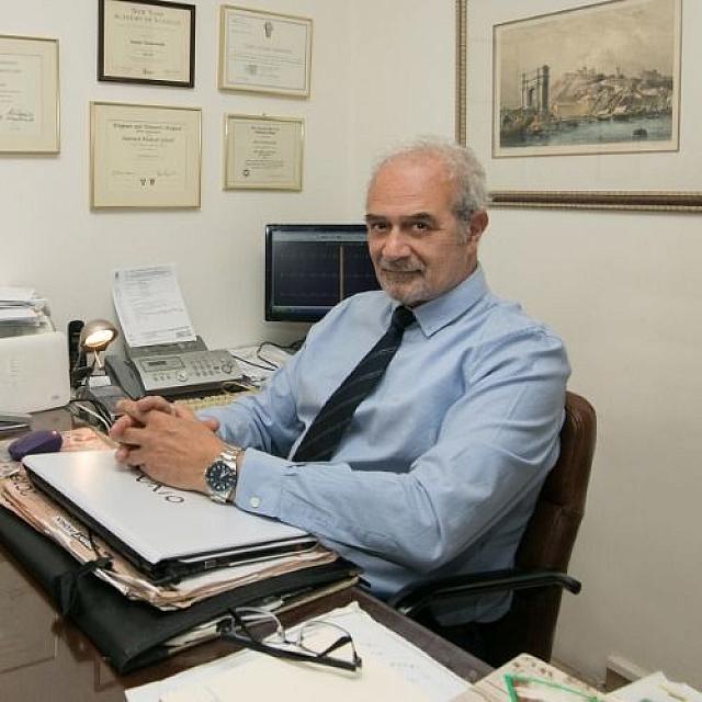 γιάννης βαβουρανάκης