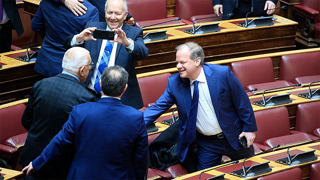 Κακλαμάνης Βουλή