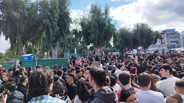 ΣΥΓΚΕΝΤΡΩΣΗ ΓΙΑ ΤΑ ΤΕΜΠΗ ΣΤΟ ΗΡΑΚΛΕΙΟ