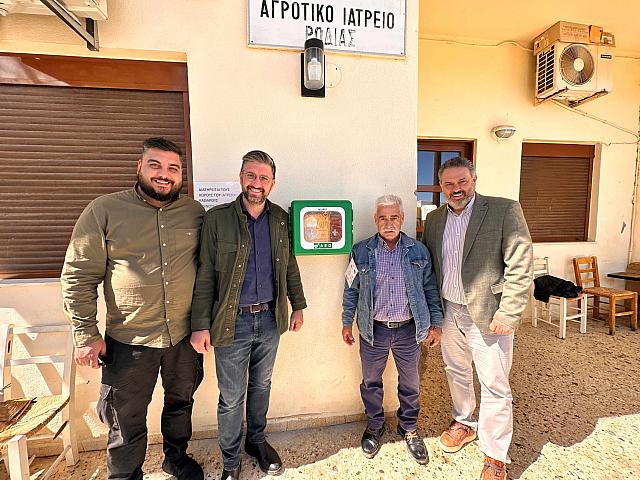 απινιδωτές τοποθετήθηκαν στο Δήμο Μαλεβιζίου