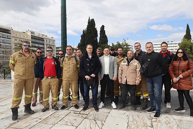 Εποχικοί πυροσβέστες