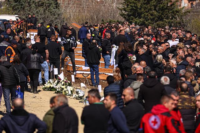 Συγγενείς των θυμάτων Σκόπια