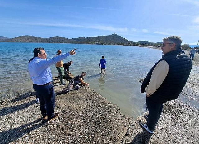 διάνοιξη του καναλιού στις Αλυκές της Ελούντας