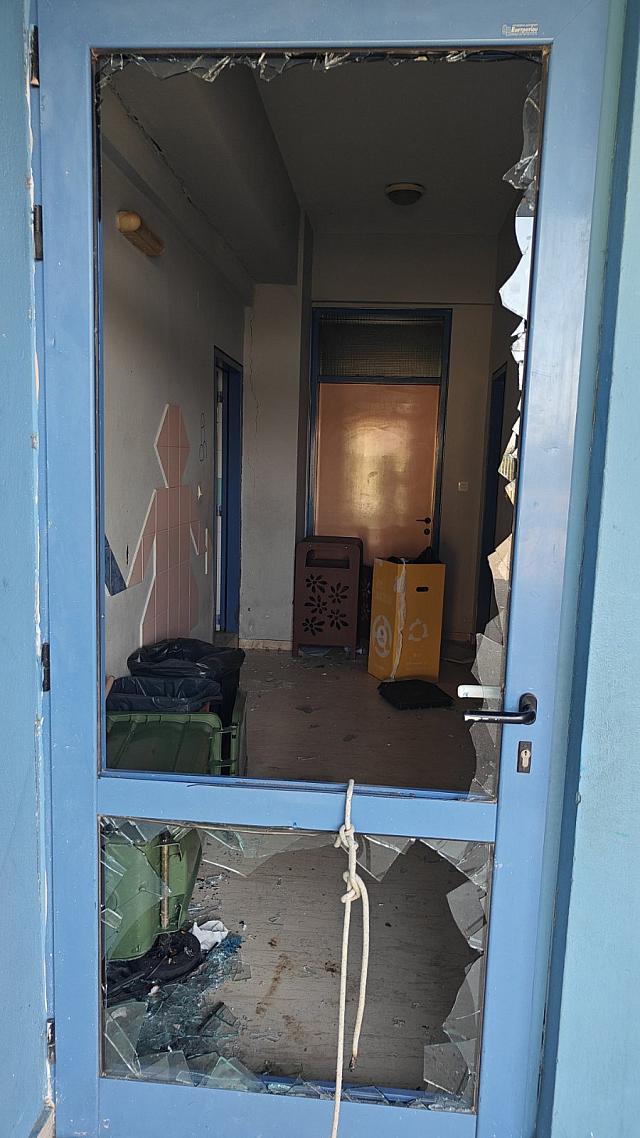 βανδαλισμος  δημοτικου σχολειου ηρακλειο