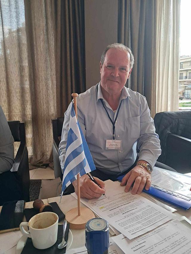 νικος μακρακης