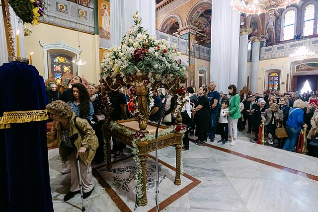 o Επιτάφιος του ΙΜΝ Αγίου Μηνά