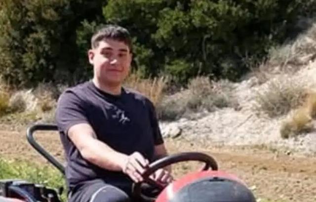 Γιάννης