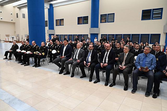 ΕΚΔΗΛΩΣΗ ΣΤΟ ΥΠΟΥΡΓΕΙΟ ΝΑΥΤΙΛΙΑΣ