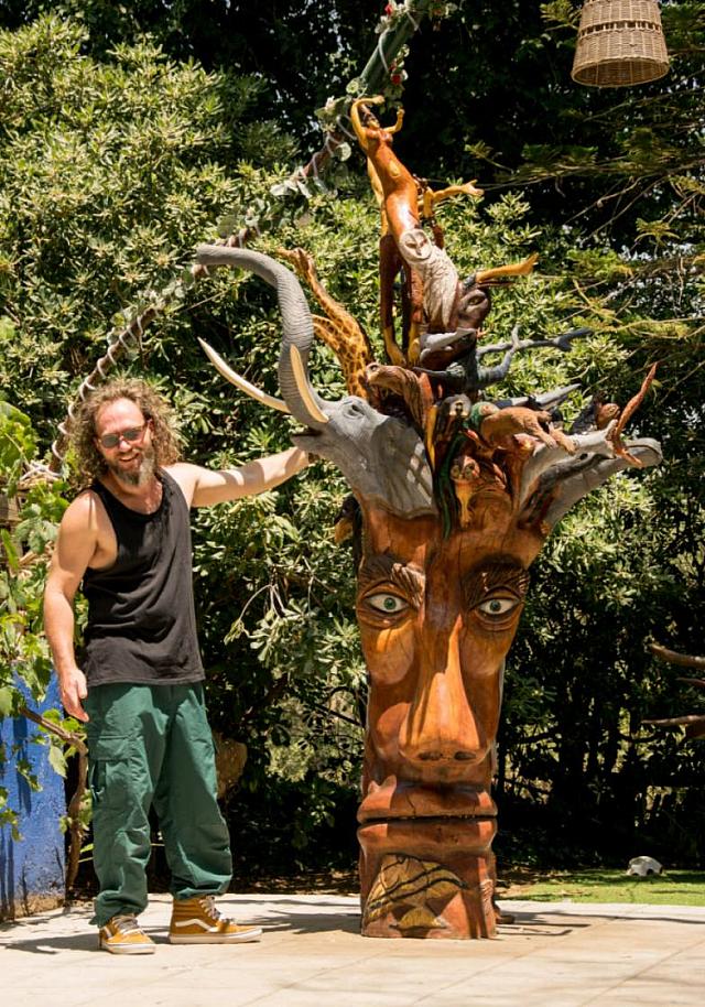 κορμος εργο τεχνης