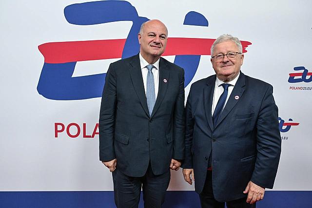 τσιαρας - πολωνός ομόλογος