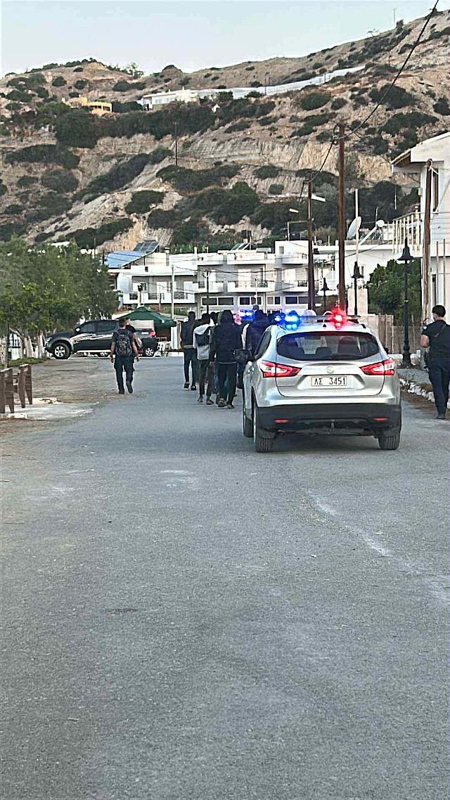 μετανάστες ψαρή φοράδα