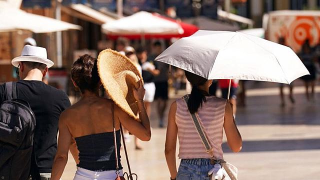 Ζέστη - Υψηλή θερμοκρασία - Καλοκαίρι 