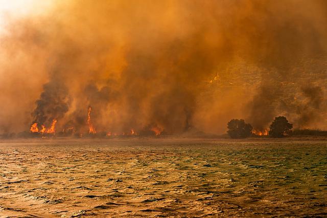 χίος φωτιά 