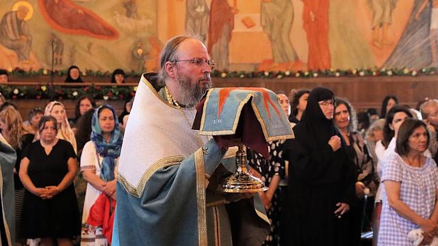 αγιος σωφρονιος εσσεξ