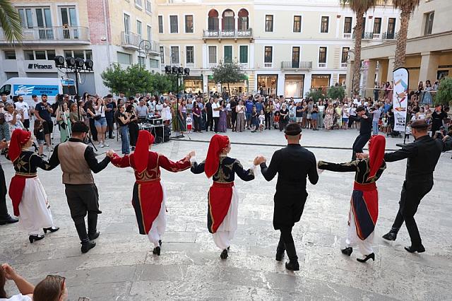 Φεστιβάλ «Τέχνη Καθ’ Οδόν»