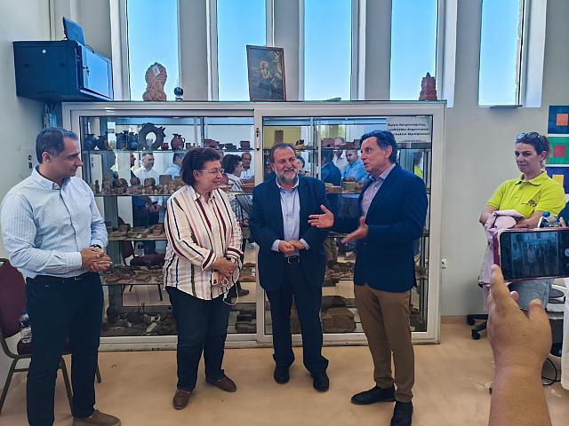 μενδωνη θραψανο