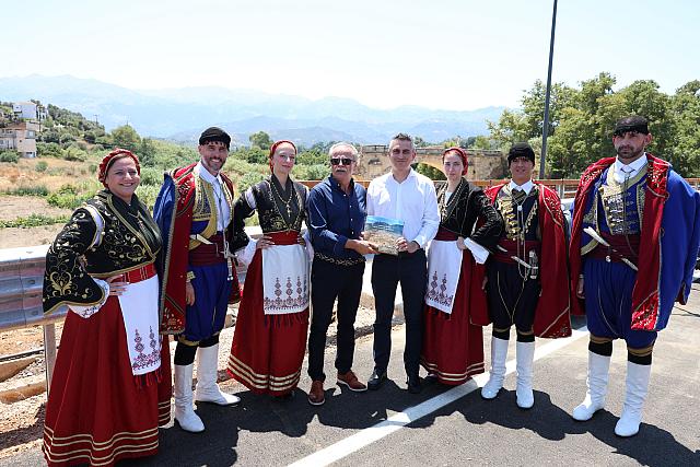 ΕΓΚΑΙΝΙΑ ΓΕΦΥΡΑς ΚΕΡΙΤΗ