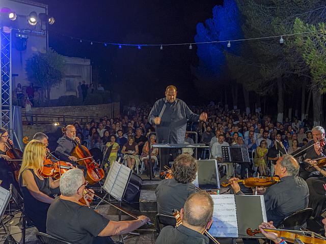 συναυλια γκουβερνιωτισσα