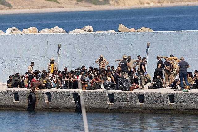 μετανάστες