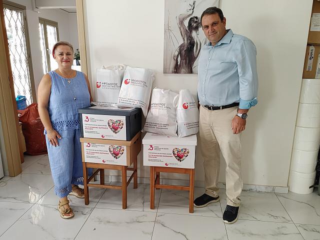 προσφορά φαρμάκων στο Κοινωνικό Φαρμακείο του Δήμου Ηρακλείου