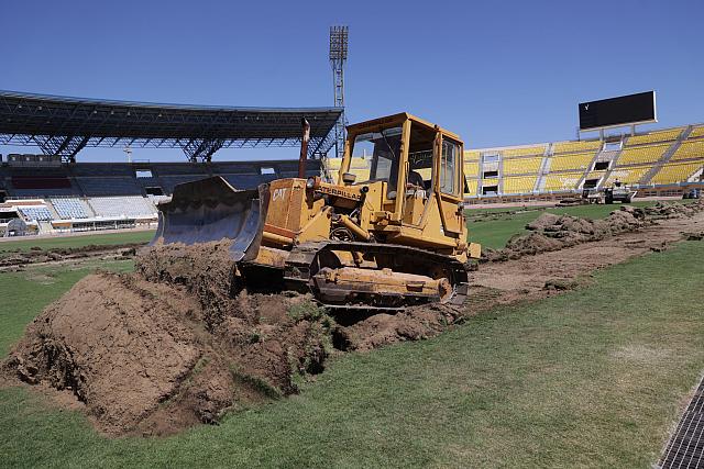 παγκρητιο αφαίεση χλοοταπητα