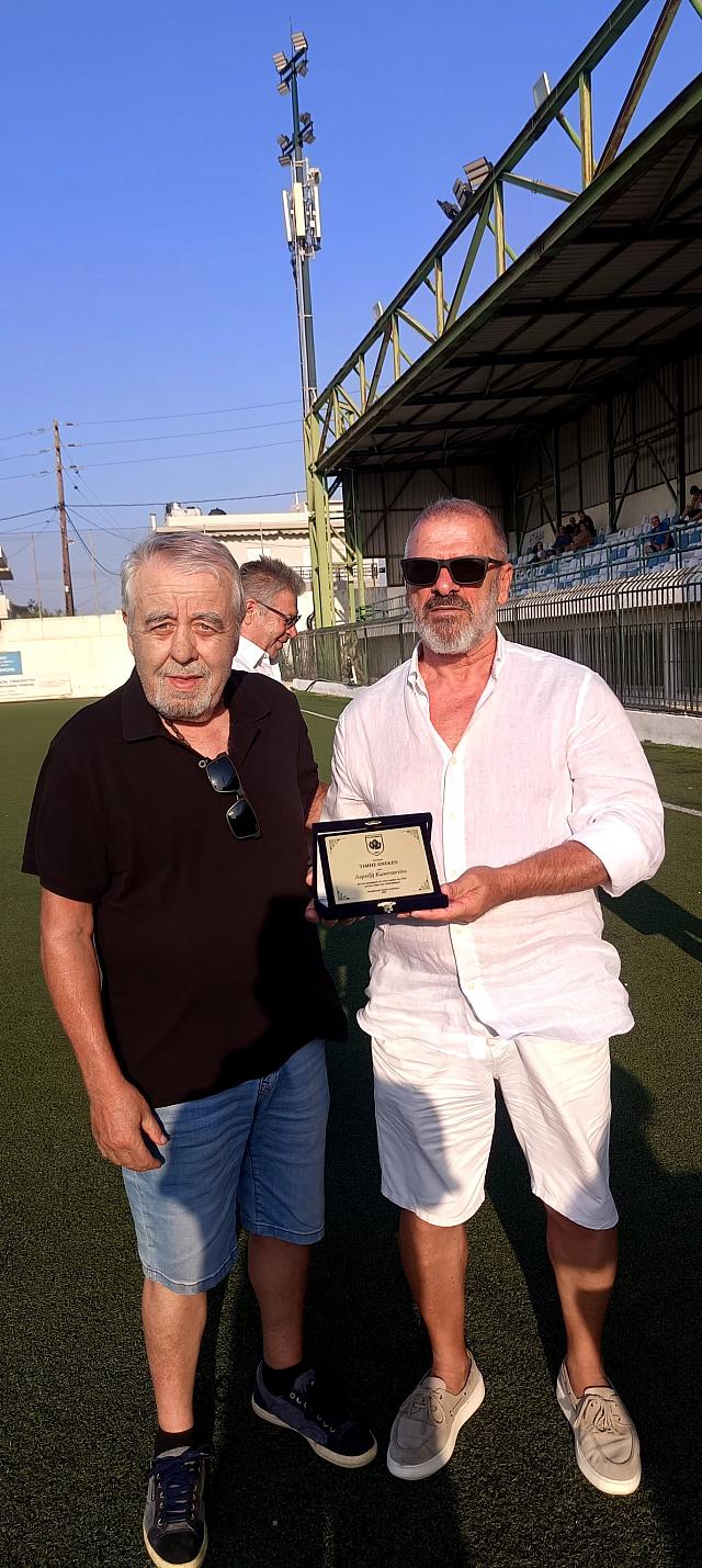 ΠΑΠΑΔΑΚΗΣ ΛΥΡΙΤΖΗΣ