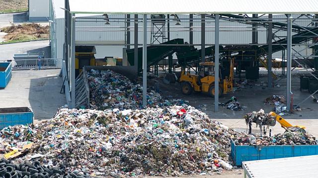  μονάδα καύσης απορριμμάτων 