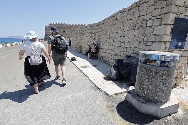 κούλες σκουπίδια