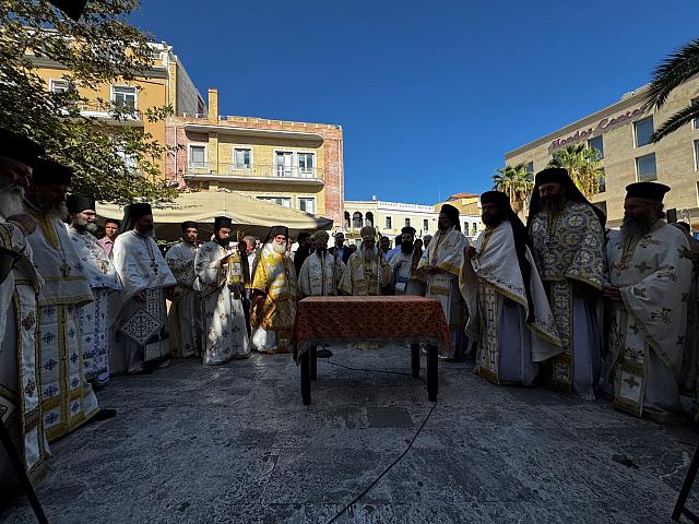 Το Ηράκλειο τίμησε τον Άγιο Τίτο