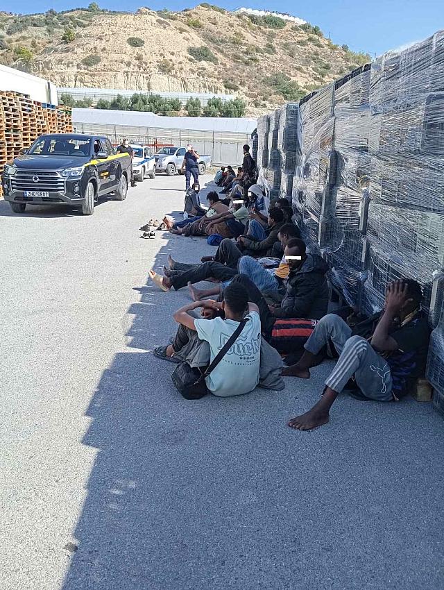 μετανάστες βιάννος