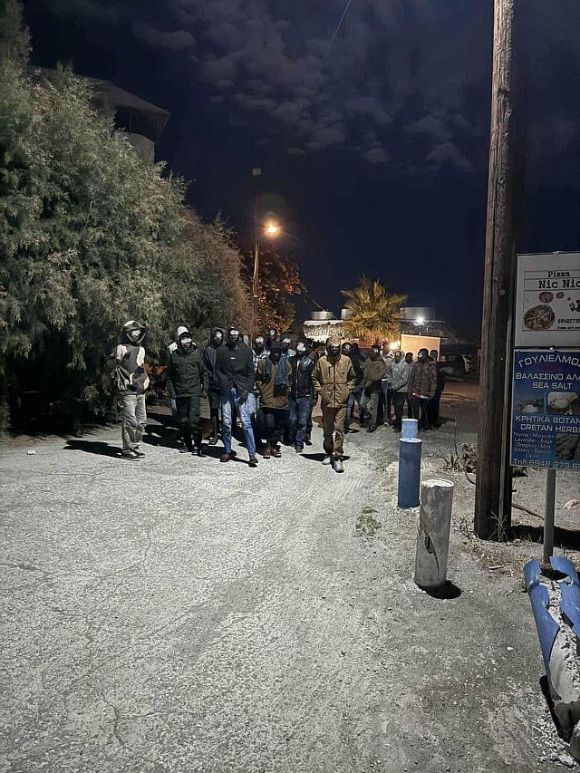 μετανάστες καλοί λιμένες
