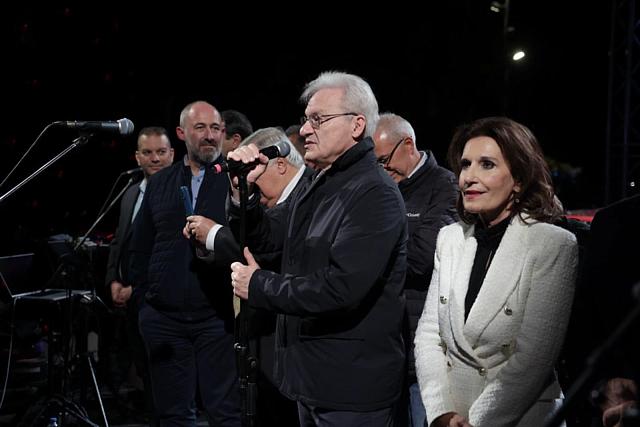 Καλοκαιρινός