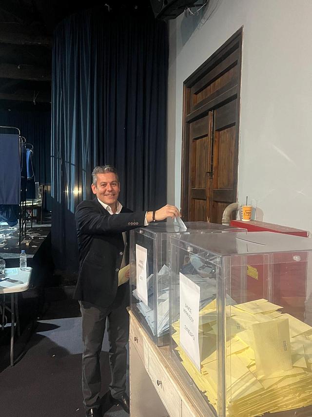 γιαννουλακης