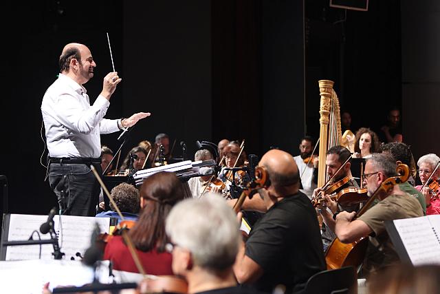 ΜΑΘΗΤΕΣ ΣΤΟ ΠΟΛΙΤΙΣΤΙΚΟ ΚΕΝΤΡΟ