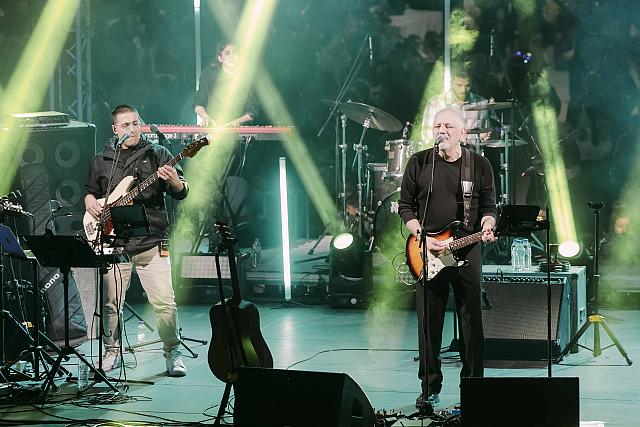 Φωταγώγηση 2025