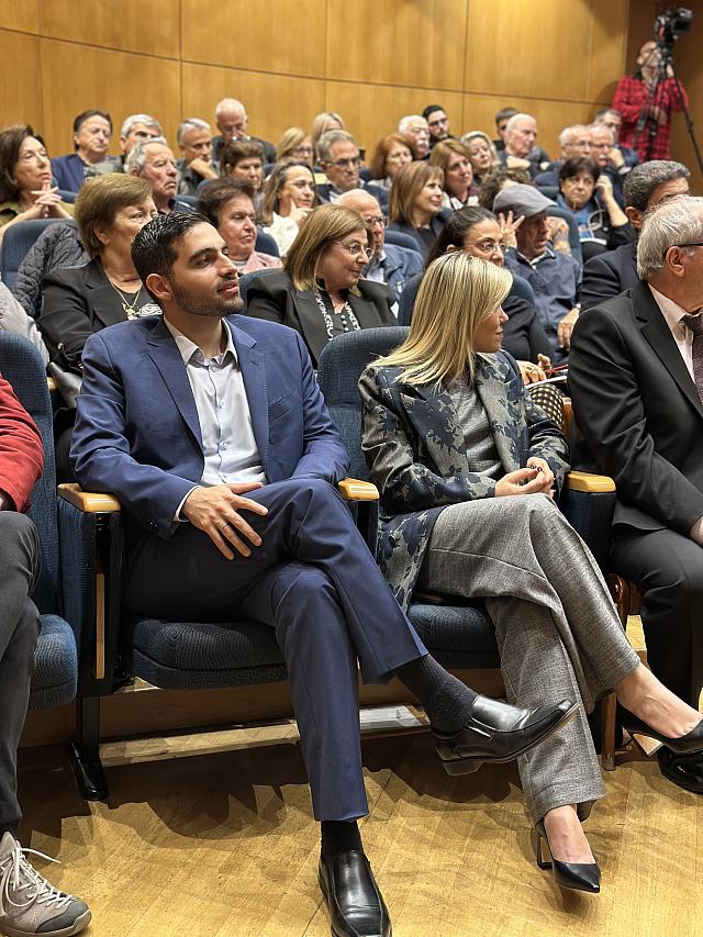 κωνσταντινος κεφαλογιαννης