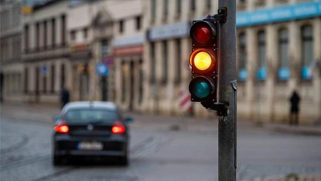 πορτοκαλι φαναρι