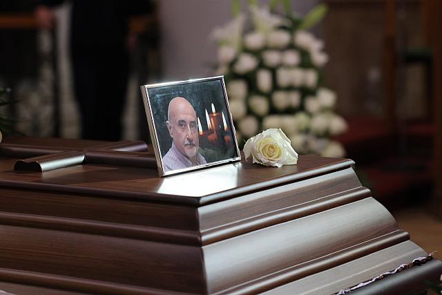 κηδεία - Κουμαντάκη