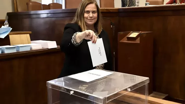 Κατερίνα Κοσμαδάκη