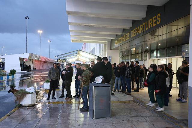 αγρότες αεροδρόμιο ηρακλείου δεκέμβριος 2025