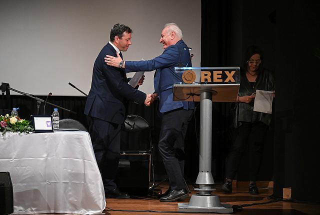 μενεγακης μπαριτακης